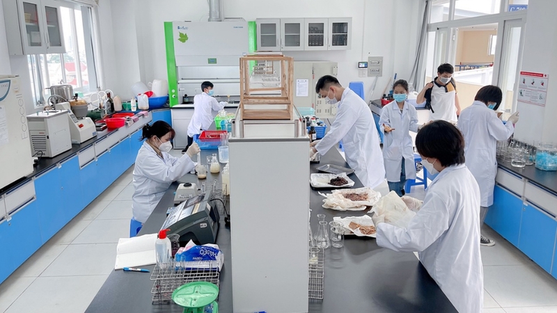 Đại học Công Thương đầu tư mạnh vào môi trường và hệ thống đào tạo