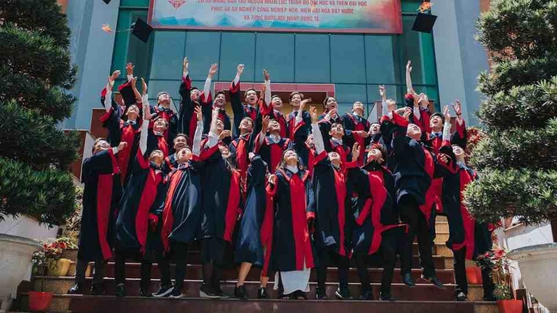 Theo dõi học phí đại học Kiến Trúc Đà Nẵng các năm trước