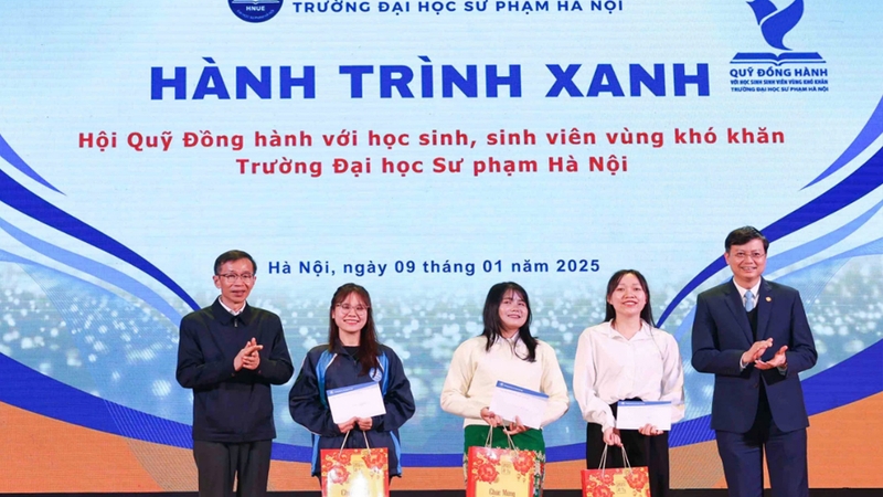 Đại học Sư phạm Hà Nội hỗ trợ đa dạng suất học bổng cho sinh viên