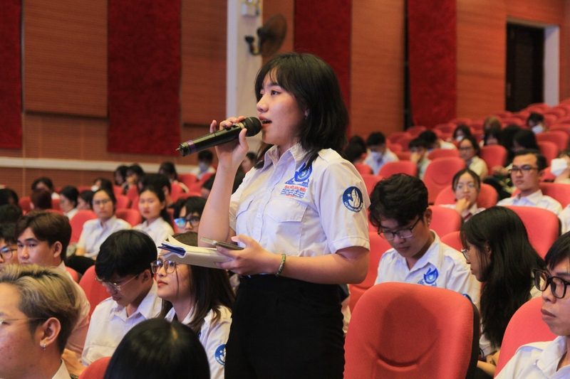 học phí Đại học Sư phạm TPHCM 5