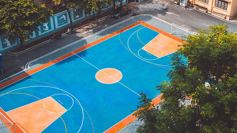 Góc sống ảo nổi tiếng tại trường Đại học Thương mại