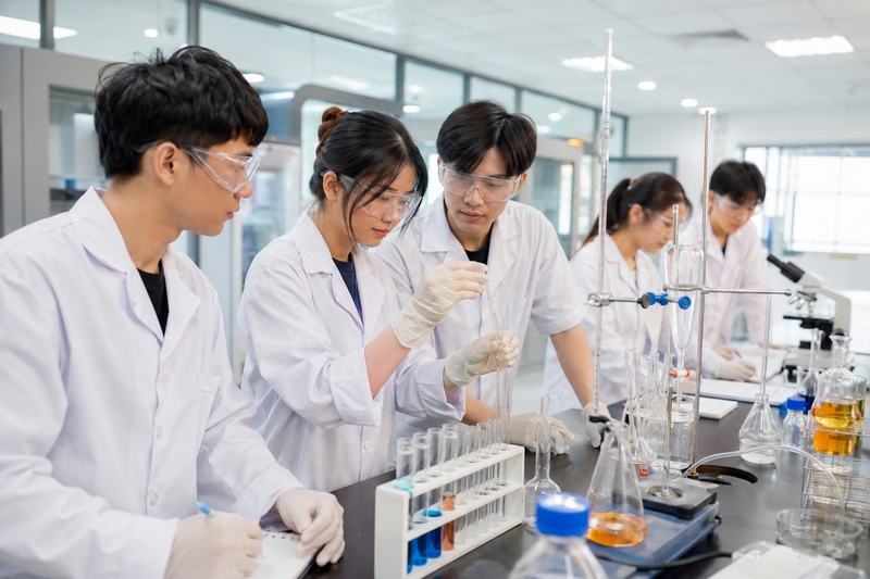 học phí đại học tư thục có đắt không ảnh 3