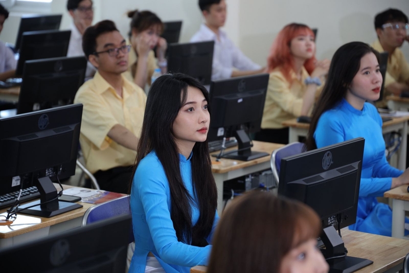 học phí hub 2025 hình 4