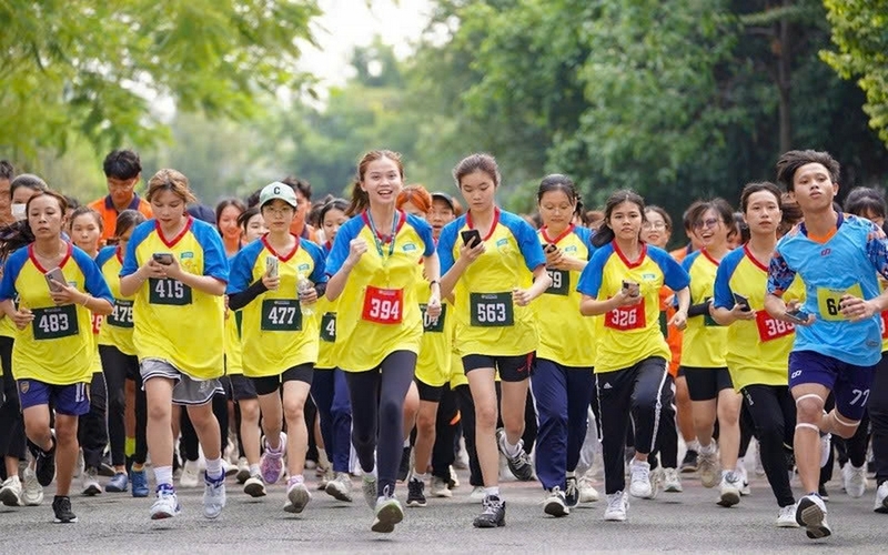 học phí HUTECH 2025 ảnh 8