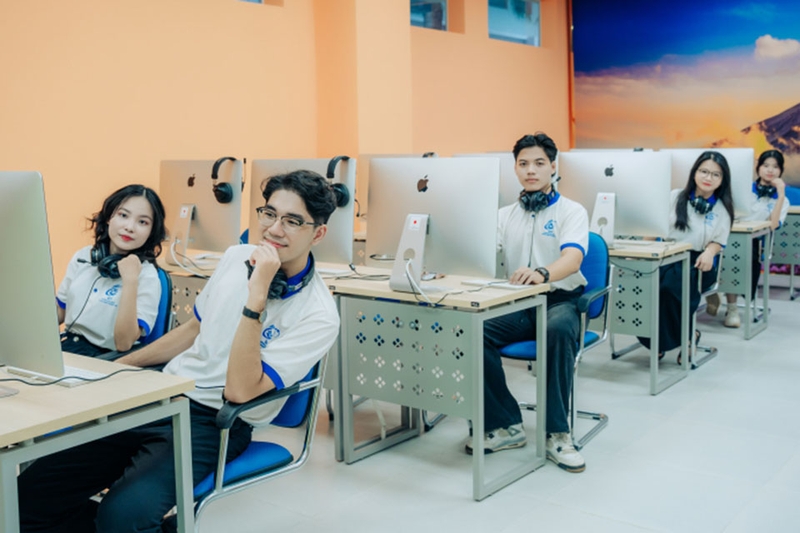 Học phí ngành Công nghệ thông tin 5