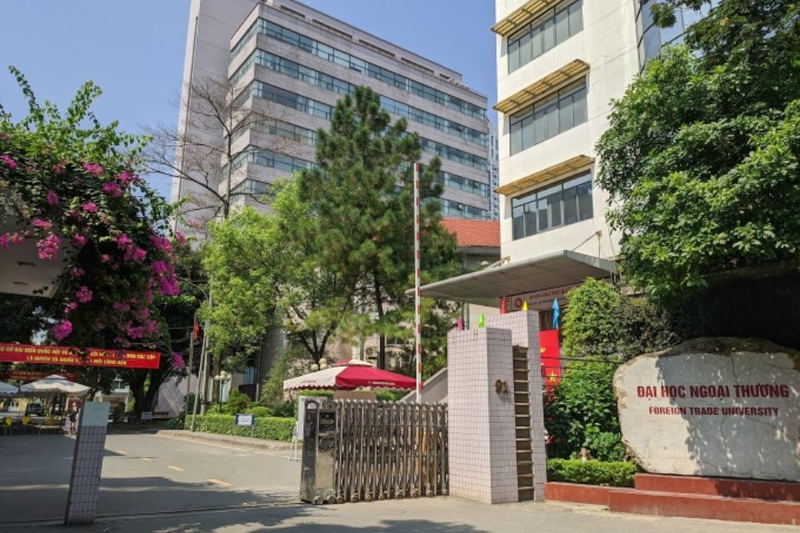 Học phí ngành Quản trị kinh doanh ở trường công lập