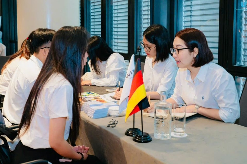 học phí uth 2025 (ảnh 2)