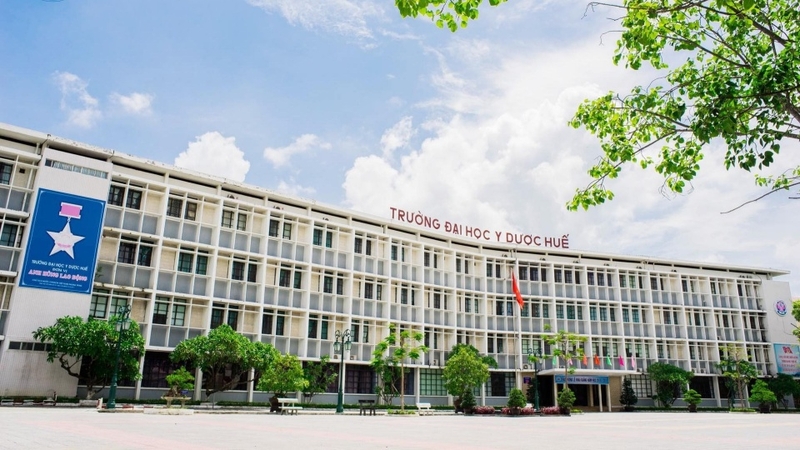 Mức đóng học phí Y Huế 2025 không quá cao cũng không thấp so với mặt bằng chung