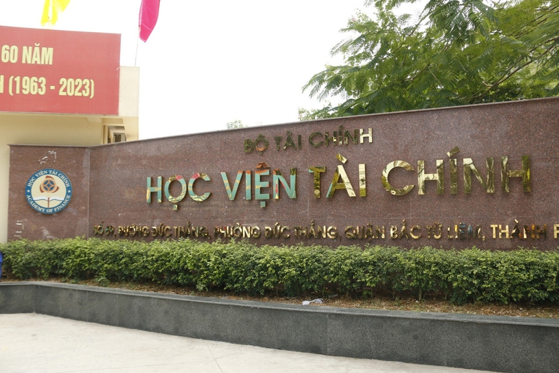 gioi thieu hoc vien tai chinh