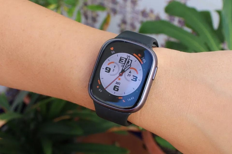 Đánh giá HONOR Watch 4 - 04