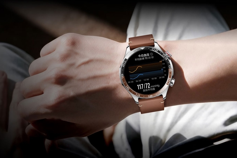 HONOR Watch 6 Pro hỗ trợ theo dõi biến động huyết áp, giúp người dùng quan sát các thay đổi trong ngày.