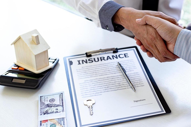 hop-dong-bao-hiem-la-gi-a.jpg