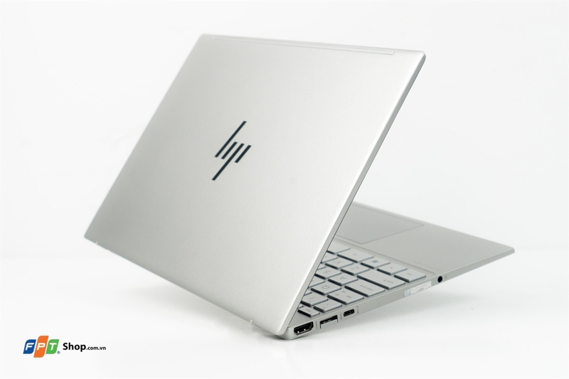 Mua laptop HP Pavilion chính hãng ở đâu?