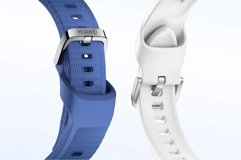 Dây HUAWEI EasyCross trên WATCH GT 7 giúp phần đuôi dây gọn hơn khi đeo và vận động.