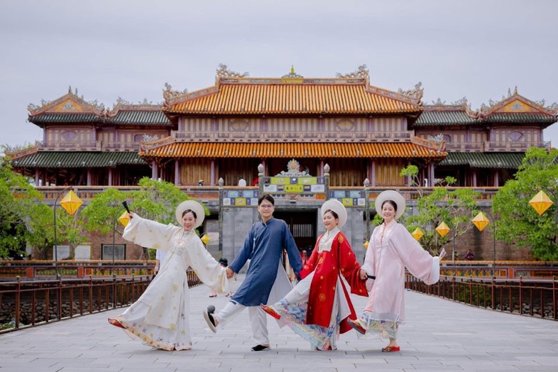 Cách di chuyển đến Huế