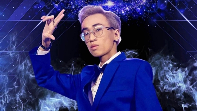 Huy Popper là một bình luận viên esport của Liên Quân