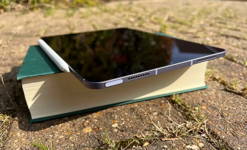 iPad Air 5 có Face ID không 3.png