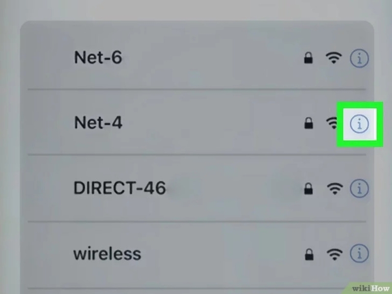 Nhấn vào biểu tượng&nbsp;"i" bên cạnh mạng Wi-Fi bạn muốn kết nối.