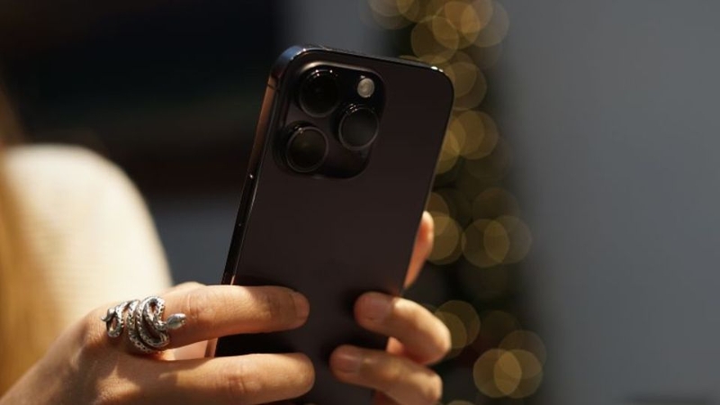 iPhone 14 Pro Max bị nóng máy 2