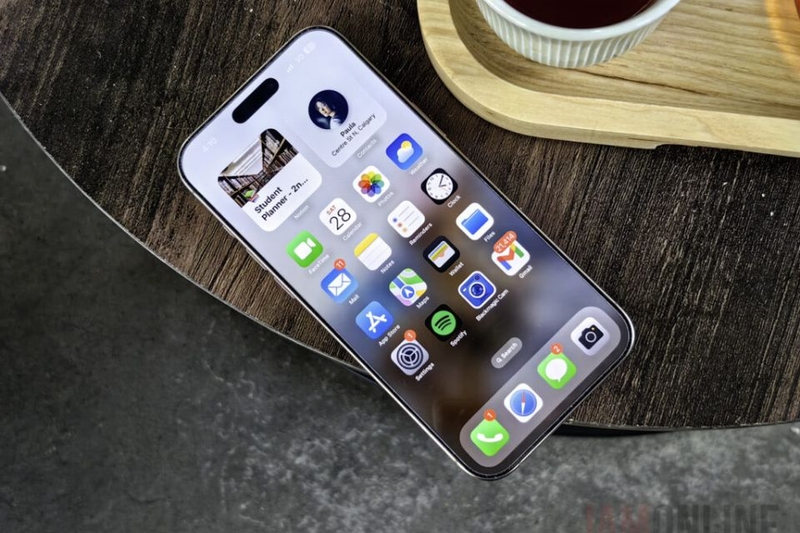 iPhone 16 Pro Max