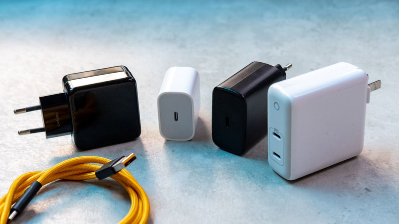 iPhone bị loạn cảm ứng khi sạc hình 7.png