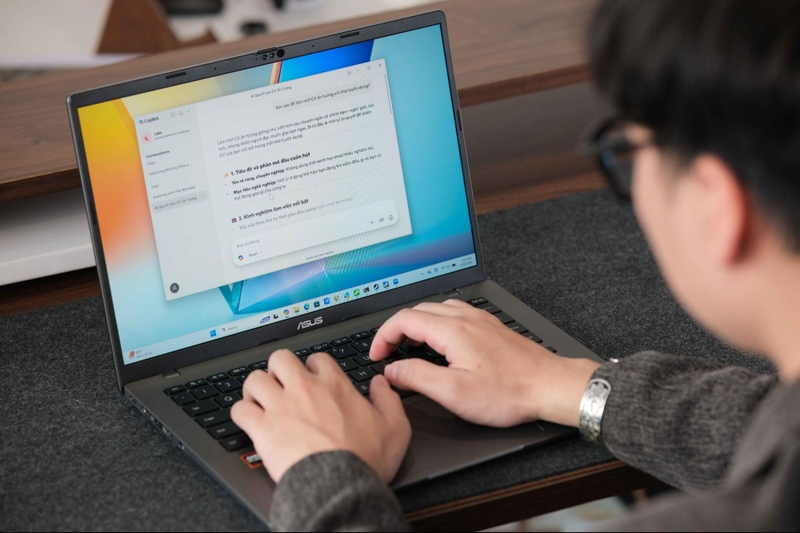 Laptop đa dụng là gì (2)