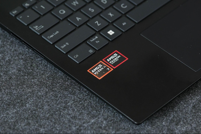 Laptop đa dụng là gì (3)