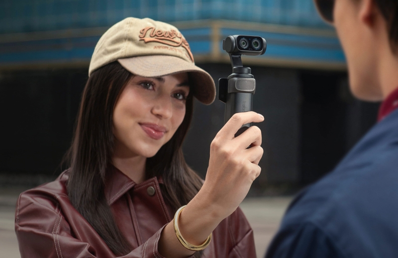insta360-luna-ultra-ra-mat-208066-9.jpg