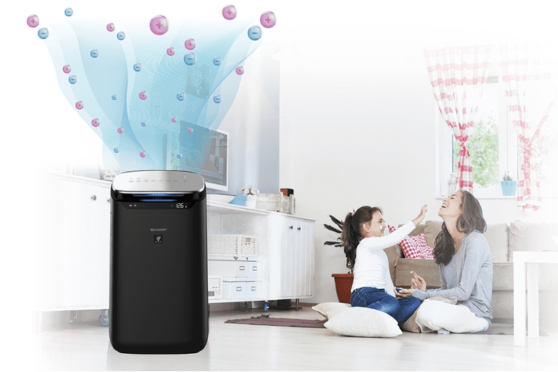 Máy lọc không khí sử dụng công nghệ ion hóa để phát ra ion dương, giúp loại bỏ bụi bẩn, vi khuẩn