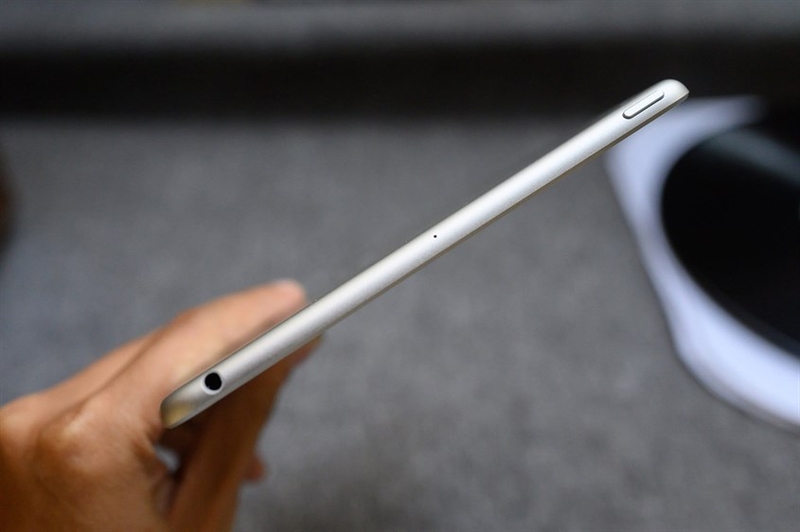 ipad có chỗ cắm tai nghe không (ảnh 2)