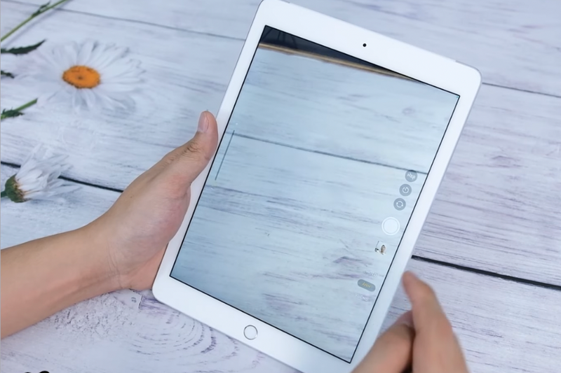 iPad Model A1567 (7)