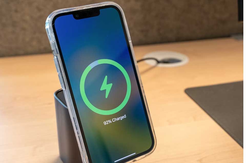 iPhone 12 Pro Max bị đơ màn hình - 05