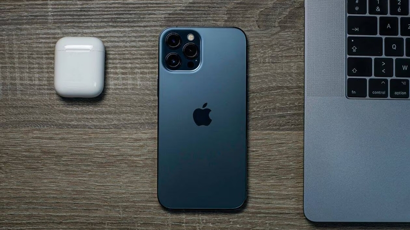 iphone 12 pro max bị nóng máy 5