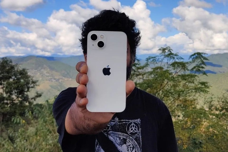 iphone 13 giá bao nhiêu 2026 (ảnh 4)