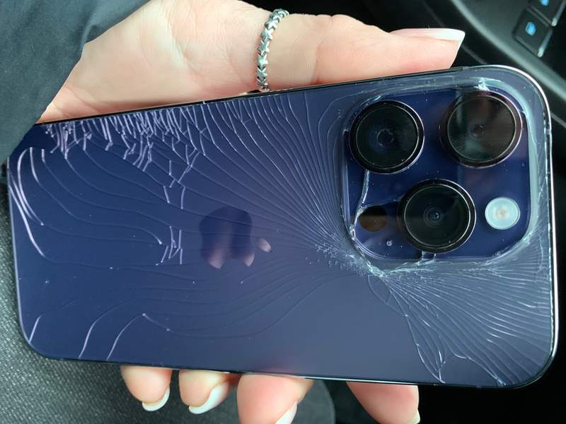 iPhone 14 Pro Max bị vỡ màn hình - hình 3