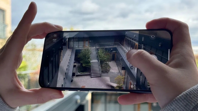 Nguyên nhân iPhone 14 Pro Max chụp ảnh bị tối