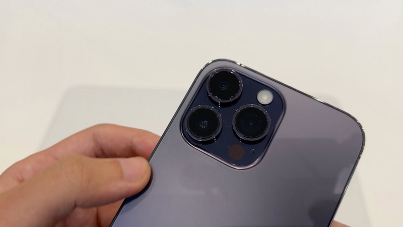 Lau sạch ống kính camera