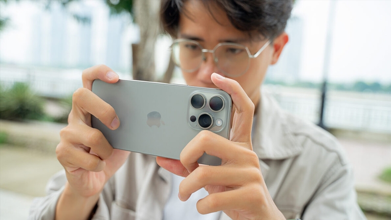 Chỉ nên tự sửa chữa camera iPhone nếu gặp vấn đề phần mềm