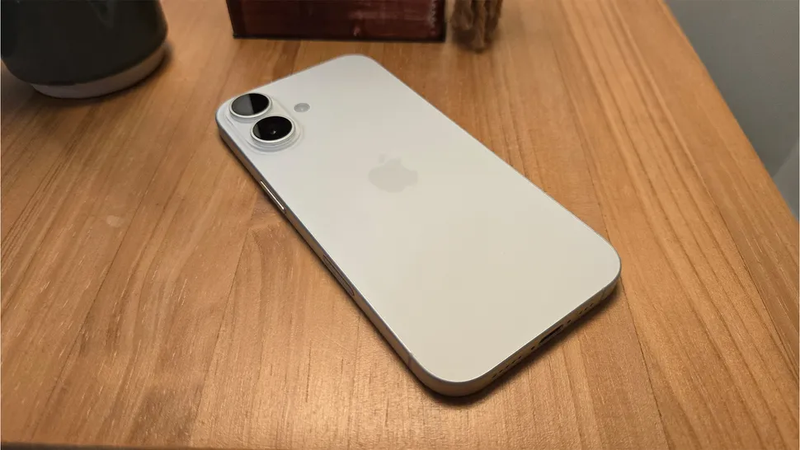 iPhone 16 bị nóng máy 7