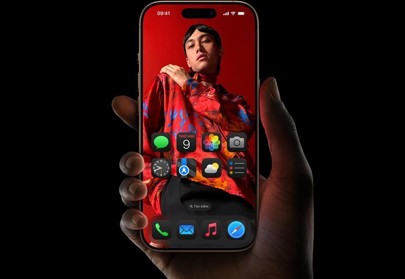 iPhone 16 Pro Max Titan Sa Mạc - 03