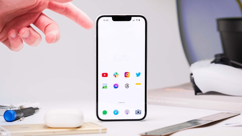 iphone 16e có mấy màu hình 4