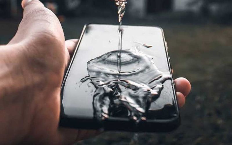 iPhone hỏng nút nguồn - 02