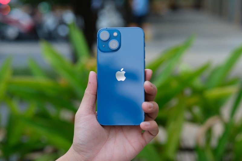 iphone màu xanh (ảnh 6)