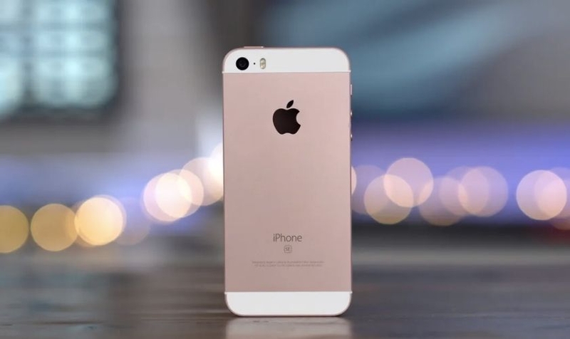 iPhone SE 2016