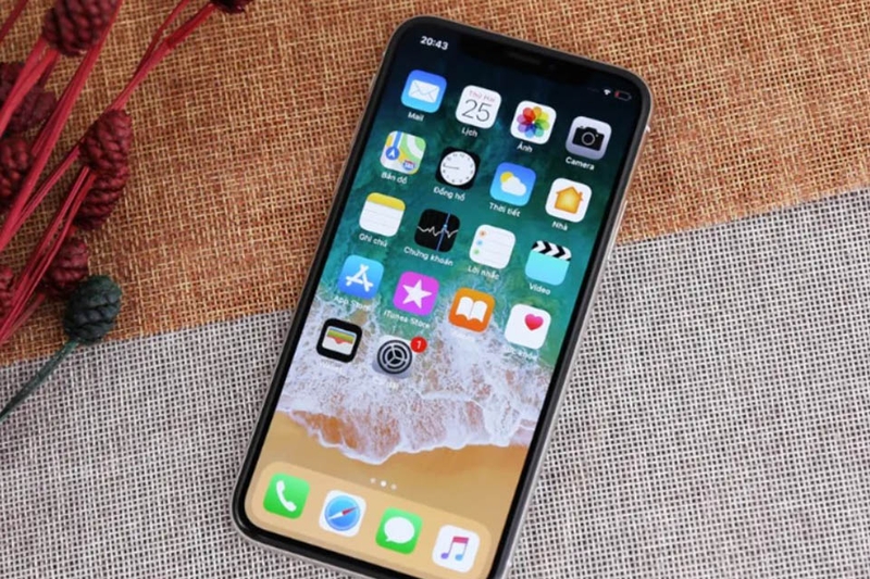 iPhone X ra mắt năm nào 5