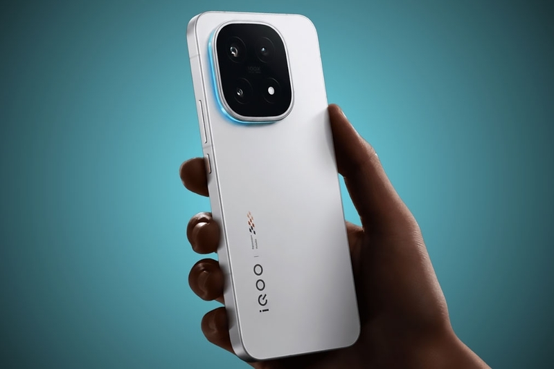 iQOO 16 dự kiến ra mắt vào tháng 10/2026 với nhiều nâng cấp về hiệu năng, màn hình và pin.