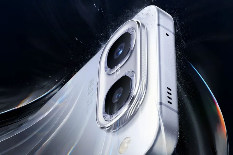 iqoo-neo11-ultra-khoe-camera-50-mp-211708-4.jpg