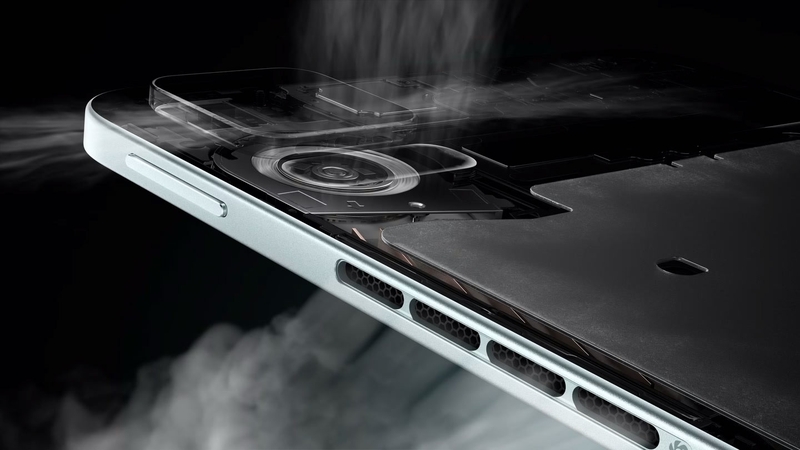 Hệ thống tản nhiệt chủ động giúp iQOO Pad Pro kiểm soát nhiệt độ khi xử lý các tác vụ nặng.