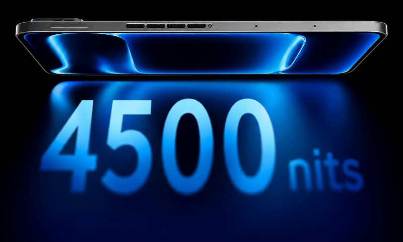 Màn hình iQOO Pad Ultra đạt độ sáng cục bộ tối đa 4.500 nit, giúp nội dung hiển thị rõ hơn trong môi trường sáng.