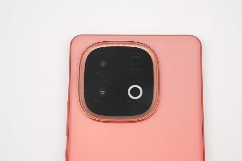 Đánh giá iQOO Z10 Turbo Pro 3